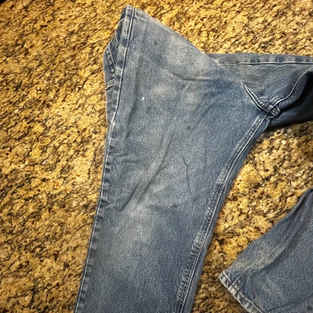 Carhartt Relaxed Fit Jeans Mens 34x32 Medium‎ Wash Blue Denim Straight Leg Pants